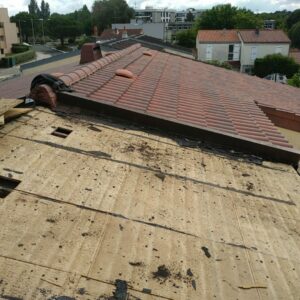 Rénovation du toit en cours, travaux sur la toiture à Toulouse, AD VALIDEM.